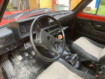 Lada Niva 4x4 - 12