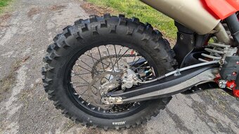Beta Xtrainer 300 – r.v. 2018, pouze 65 mth, ideální pro men - 12