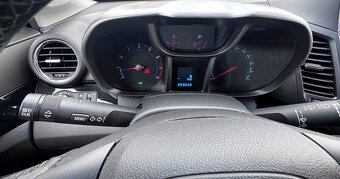 Chevrolet Orlando 7míst - 12
