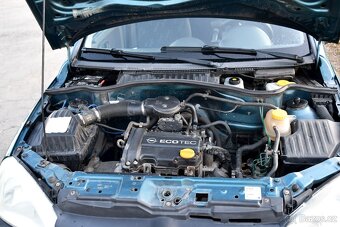 Opel Corsa C 1.0i 12V 2001 43 kW benzín - 12