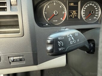 VOLKSWAGEN CARAVELLE T5 GP 2,0 TDI 103 kW - 12