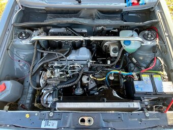 Volkswagen Golf Mk1 1.6D - 12