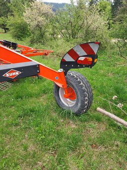 Hrabačka, zhrňovač Kuhn GA6930 - 12