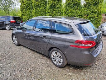 Peugeot 308 1.2 i   automat - 12
