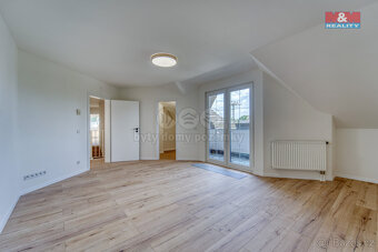 Prodej rodinného domu, 340 m², Popovičky, ul. Na Skalce - 12