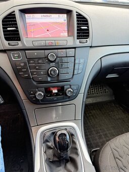 Opel Insignia, 2,0 BEZ KOROZE Ojeté, 2013, 239 253 km Karose - 12