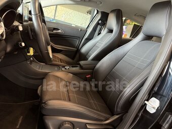 Mercedes-Benz GLA 220d FASCINATION 4Matic 7G-DCT 05/2016 - 12