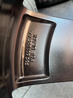 ❄️Zimní ORIGO. ALU Škoda Nanuq Black 17" 5x112  215/65/17 - 12