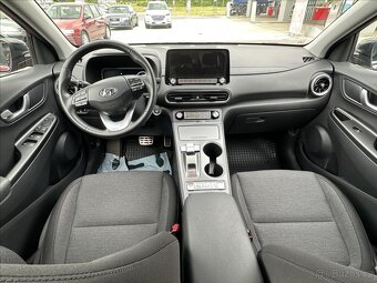 Hyundai Kona 64kWh POWER CZECH EDITION (2023) - 12
