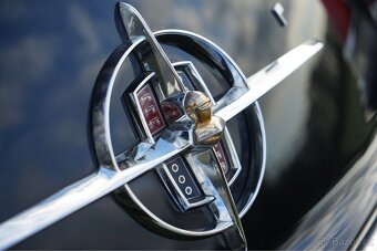 1956 Lincoln Continental Mark II - 12