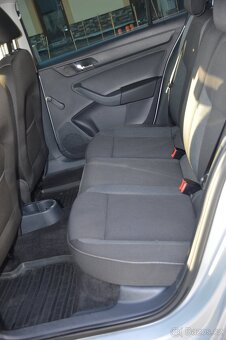 Škoda Rapid sedan 1.2TSI 77kW 181tkm 12/13 klima ALU - 12