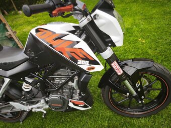 KTM 200 Duke (2013) 6400 km, TOP, po servisu - 12
