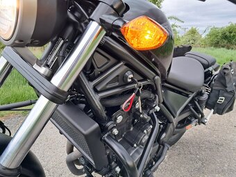 Honda Cmx 500 Rebel top stav - 12