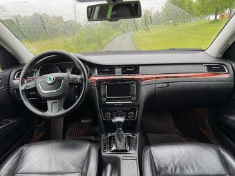 ŠKODA SUPERB II 2.0 TDI COMBI/125 kW/ZÁRUKA/JARNÍ SLEVA - 12