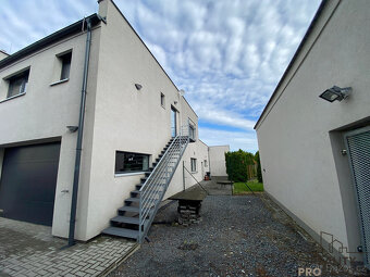 Pronájem kancelářských prostor s parkováním, Olomouc, Holice - 12