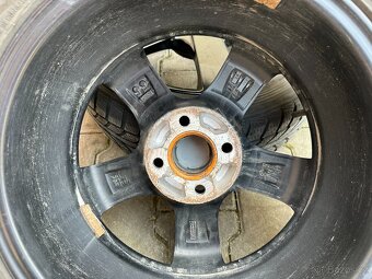 ALU Dezent - 185/55 R15 - 12