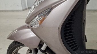 Suzuki Sixteen 125 - 12