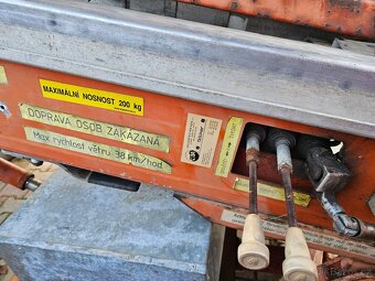 Stavební teleskopický žebřík Böcker - 12