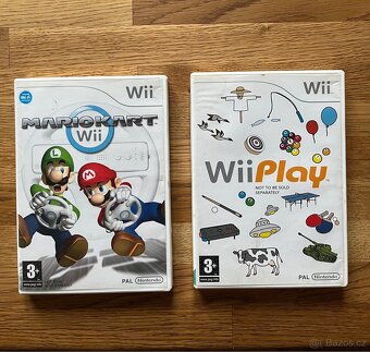 Nintendo Wii + 2 hry a bohaté příslušenství - 12