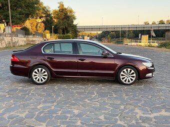 Škoda Superb - 12