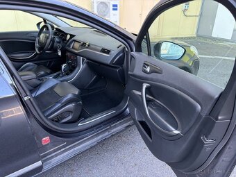 Citroen C5 2.2 HDi 150kw TOP VÝBAVA - 12