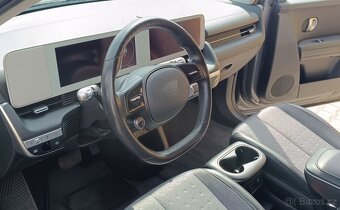 Hyundai Ioniq 5 4x4 306 koní 07/2022, 72,6 kwh +DPH, záruka - 12