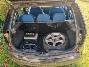 Fiat Punto 2(typ 188) - na náhradní díly - 12