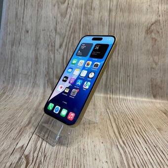 iPhone 15 128GB, žlutý 128GB (12 měsíců záruka) - 12