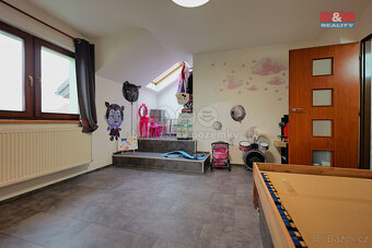 Prodej rodinného domu, 111 m², Lešany - 12