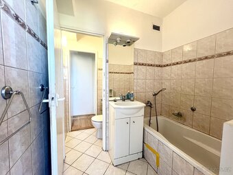 Prodej byty 3+1, 81 m2 - Praha - Vokovice, ev.č. 00042 - 12