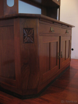 Secesní buffe, možné rozdělit jako komodu - 12