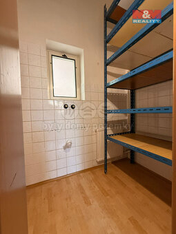 Pronájem bytu 3+1, 81 m², Ostrava, ul. Zámecká - 12