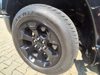DODGE RAM 1500 5,7 HEMI 2022  44 000 km LONE STAR - 12