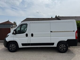 Fiat Ducato 2.3Jtd 103Kw//EXKLUZIVNÍ STAV//2XŠOUPAČKY,KAMERA - 12