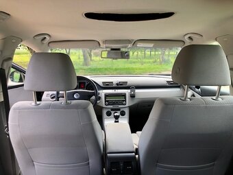 VW Passat b6 - 2.0 tdi-CR -103kW - na náhradní díly - 12