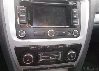 Škoda Octavia 1,6TDI nafta manuál 77 kw - 12