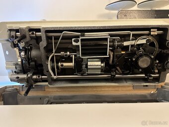 Zoje Industrial Sewing Machine with Table & Servo Motor | Li - 12