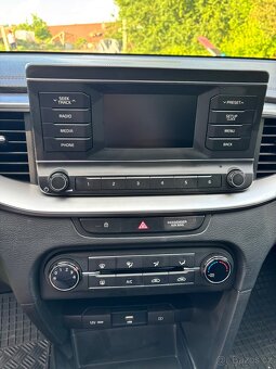 Kia Ceed - 12