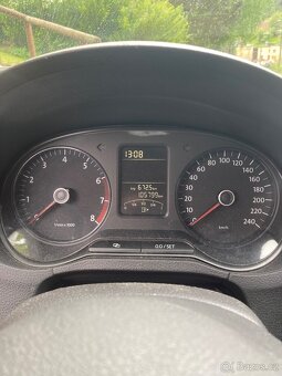 VW Polo 1.2 i - 12