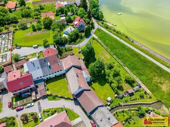 Nové Veselí - RD 3+1 a 1+1, zahrada, mlýnice, studna, půda - - 12