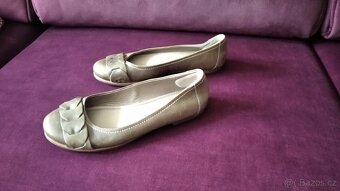 NOVÝ VELMI PĚKNÝ DÁMSKÝ KLOBOUK ZARA.VELIKOST M.A JINÉ. - 12