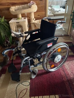 Elektrický invalidní vozík - 12