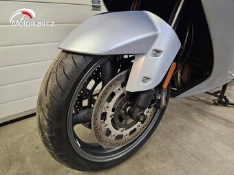 Triumph Trophy 1200 SE - ABS - Kufry - 12