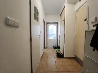Prodej bytu 3+1, 74 m², třída SNP, Hradec Králové - 12