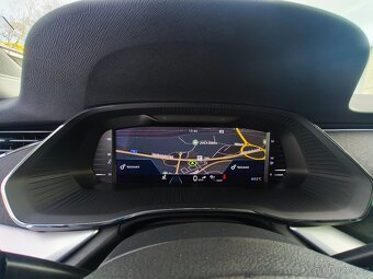 Octavia 4 Combi 2.0 TDi Virtual NAVI Full LED Keyles DPH - 12