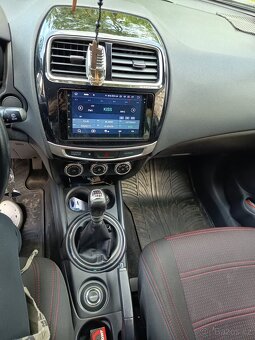 Prodám Mitsubishi ASX 18Di 44 - 12