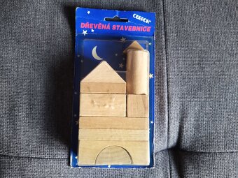 had, krokodýl, letadlo, kůň, žába, myš,hlavolam,mašina, bagr - 12