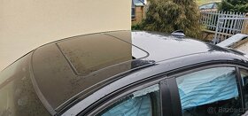 BMW 320i E90 - 110kW - díly z komplet vozidla - 12