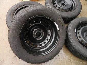 kola Dacia Dokker+zimní pneu r15+senzory tlaku - 12