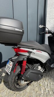 Piaggio MP3 HPE 300 Sport, koupeno jako nové v ČR - 12